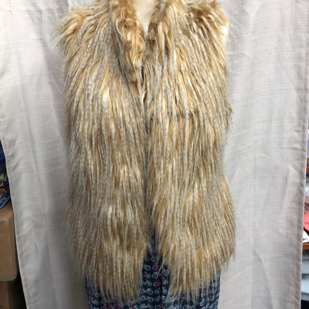 Donna Slayer's Fabulous Furs Faux Fur Vest M